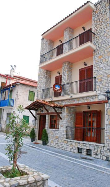 Sfaragoulias Inn 卡拉维塔 外观 照片